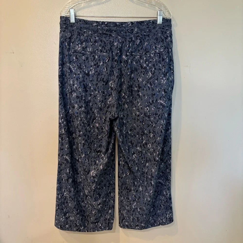 Athleta Avenue Wide Leg Cropped Pants Women’s Size 14